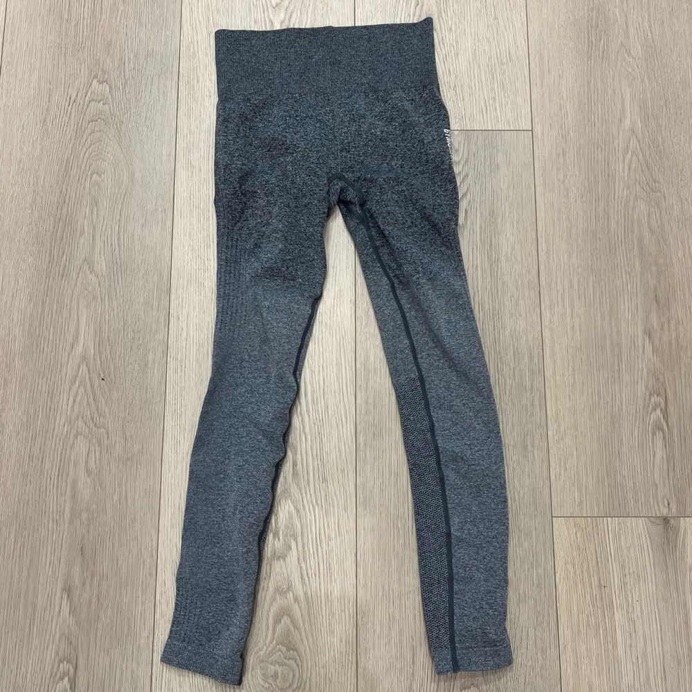 Gymshark grey workout leggings workout pants size medium women’s